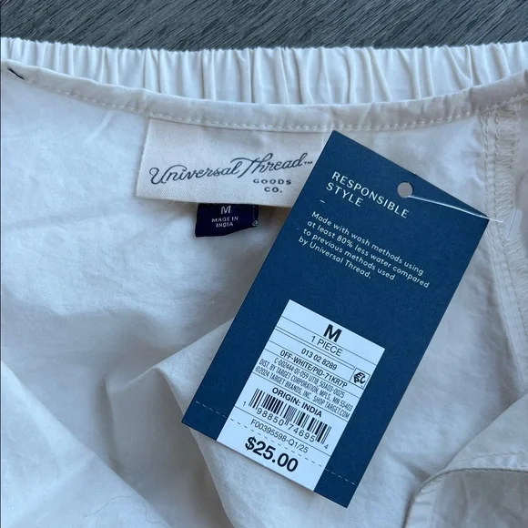 Elegant Cream Women's Top. - Picture 9 of 11